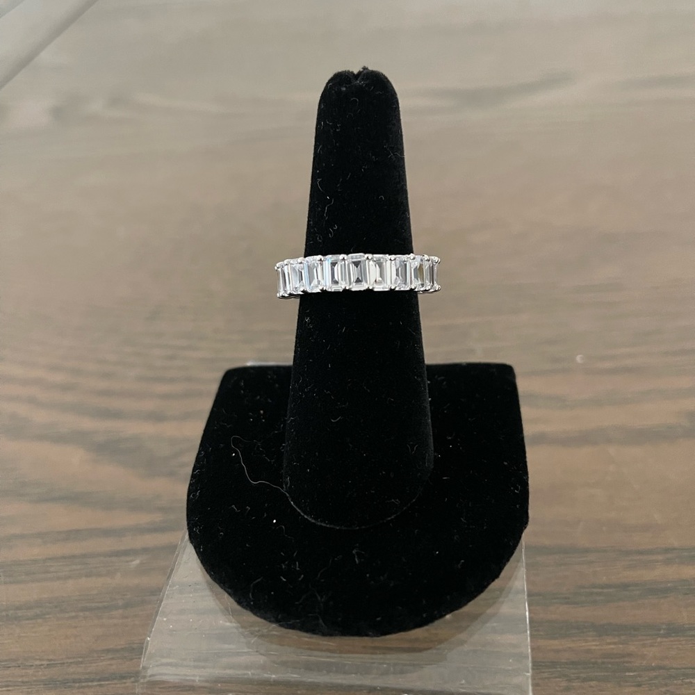 NEW Sterling Silver Ring with tag attached